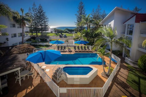 Le Beach Apartments - Redcliffe Tourism 0