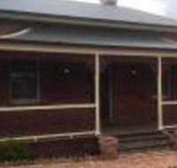 Villa Paradiso - Redcliffe Tourism