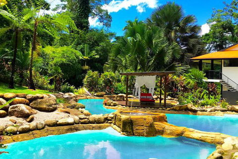 Misty Mountains Rainforest Retreat - Redcliffe Tourism 4
