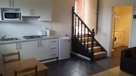 Westside Serviced Apartments - Redcliffe Tourism 4
