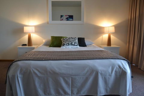 Accommodation Portland Victoria - Redcliffe Tourism 4