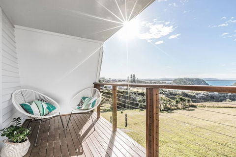 A PERFECT STAY - A Frame - Redcliffe Tourism 3