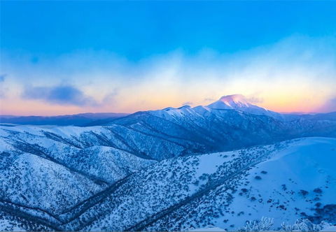Arlberg Hotham - Redcliffe Tourism 3