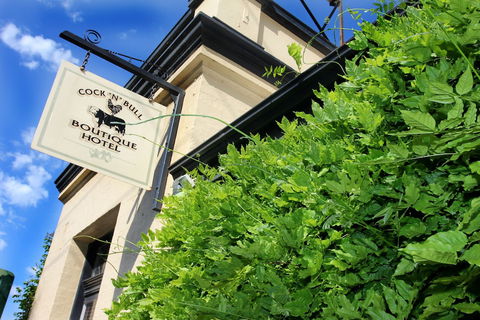 CocknBull Boutique Hotel - Redcliffe Tourism 0