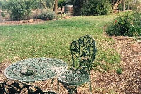 Catania Cottage & Farmhouse - Redcliffe Tourism 3