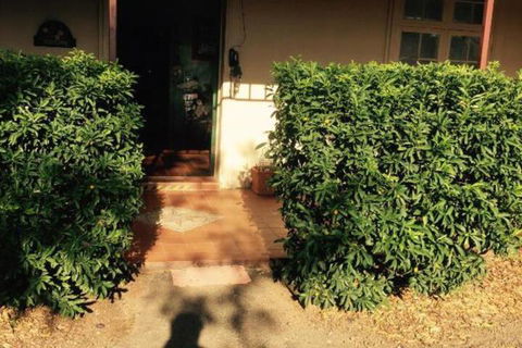 Catania Cottage & Farmhouse - Redcliffe Tourism 6