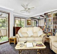 Wombats B  B Apartments - Redcliffe Tourism