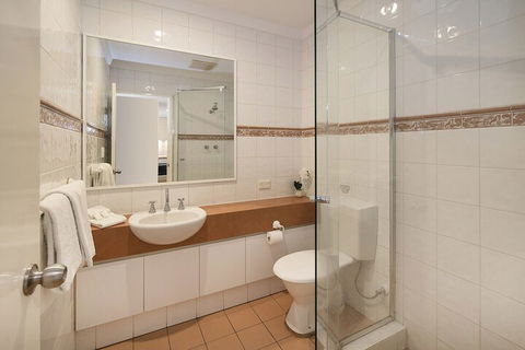 Bayshore Beachside Resort - Redcliffe Tourism 7
