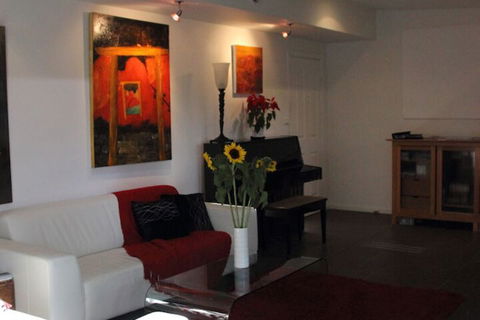 Harmony Bed & Breakfast - Redcliffe Tourism 7