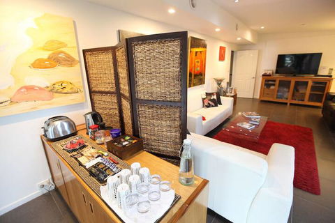 Harmony Bed & Breakfast - Redcliffe Tourism 4