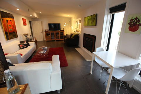 Harmony Bed & Breakfast - Redcliffe Tourism 6