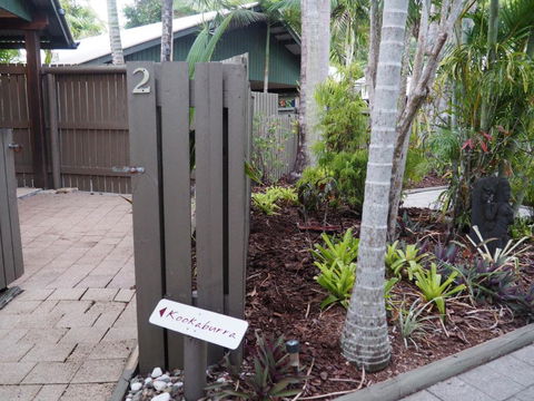 Cassawong Cottages - Redcliffe Tourism 1