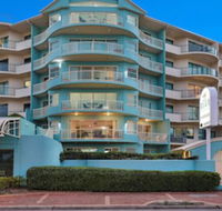Alex Seaside Resort - Redcliffe Tourism