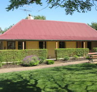 Goat Square Cottages - Redcliffe Tourism