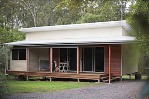 Crookneck Retreat - Redcliffe Tourism 0