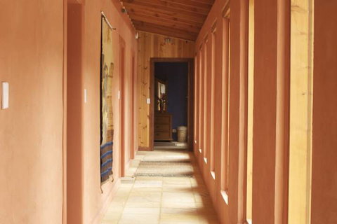 Forest Walks Lodge - Redcliffe Tourism 1