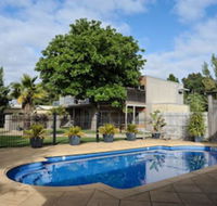 Barossa Valley Apartments - Redcliffe Tourism