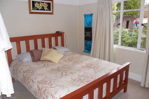 Maydena Chalet - Redcliffe Tourism 6
