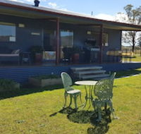 The Wattle Lodge - Redcliffe Tourism