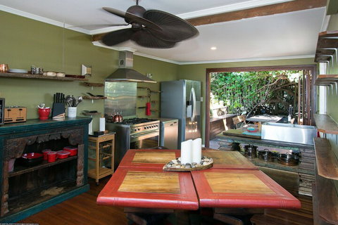The Beachside Cottages - Redcliffe Tourism 6