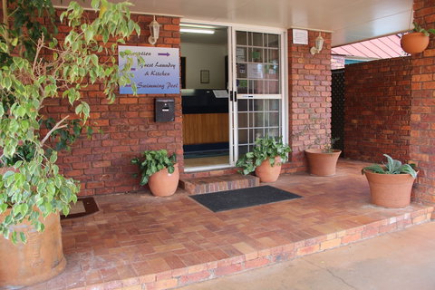 Childers Gateway Motor Inn - Redcliffe Tourism 2