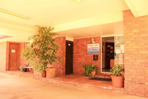 Childers Gateway Motor Inn - Redcliffe Tourism 0