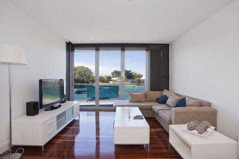 Bell Street Apartments Torquay - Redcliffe Tourism 6