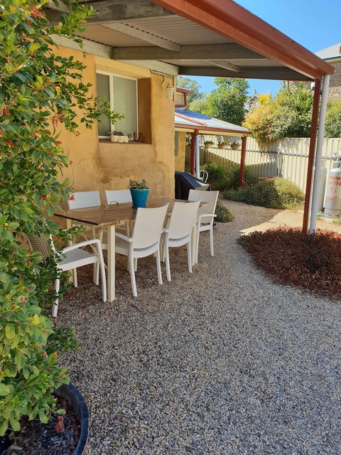 Queen's Cottage Bed And Breakfast Barossa Valley - Redcliffe Tourism 6