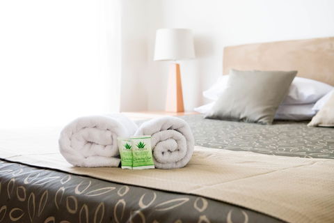 Capella Coach Inn - Redcliffe Tourism 3