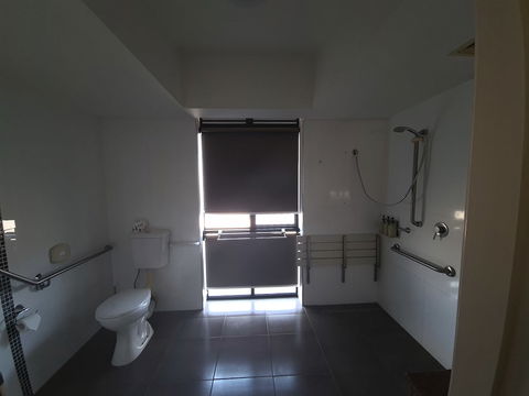 Ayr Travellers Motel - Redcliffe Tourism 2