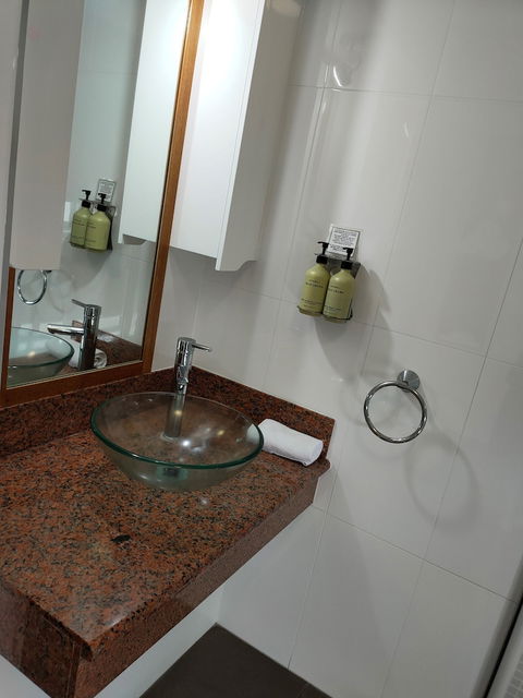 Ayr Travellers Motel - Redcliffe Tourism 5