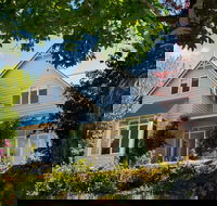 Sades - Redcliffe Tourism