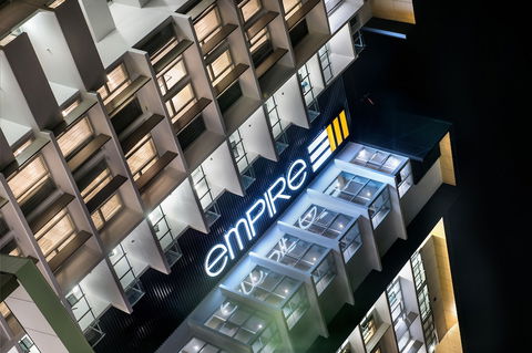 Empire Apartment Hotel - Redcliffe Tourism 2