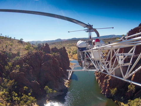 Glen Helen Lodge - Redcliffe Tourism 1