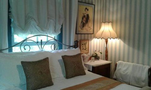 Marys Place B & B - Redcliffe Tourism 0