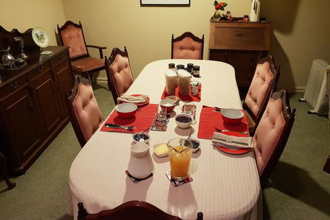 Karingal Homestead B & B - Redcliffe Tourism 2