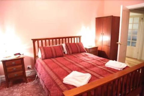 Best Choice B & B & Accommodation Mansfield - Redcliffe Tourism 6