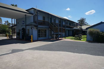 Colonial Motel Richmond - Redcliffe Tourism 5