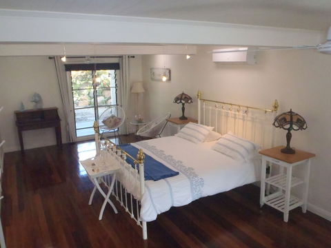Driftwood Bed And Breakfast - Redcliffe Tourism 6