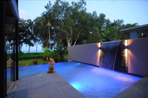 Bramston On The Beach - Redcliffe Tourism 3