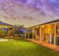Barossa Elegance - Redcliffe Tourism