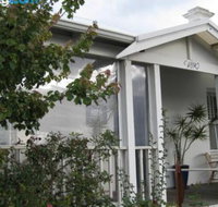 Three Chimneys Bed  Breakfast Boutique Guest House - Redcliffe Tourism