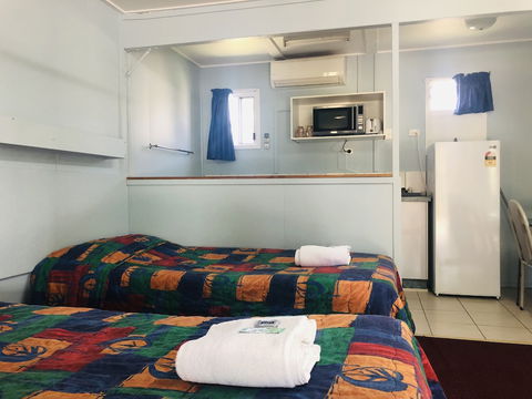 Motel Holliday Kingaroy - Redcliffe Tourism 6