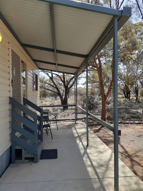 Acclaim Gateway Caravan Park - Redcliffe Tourism 0