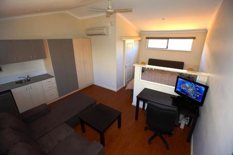 Aspen Karratha Village - Redcliffe Tourism 0