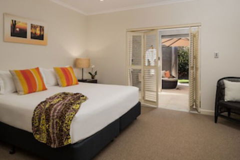 Crystalbrook Lodge - Redcliffe Tourism 0