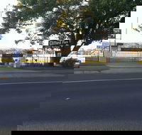 Clifford Park Holiday Motor Inn - Redcliffe Tourism