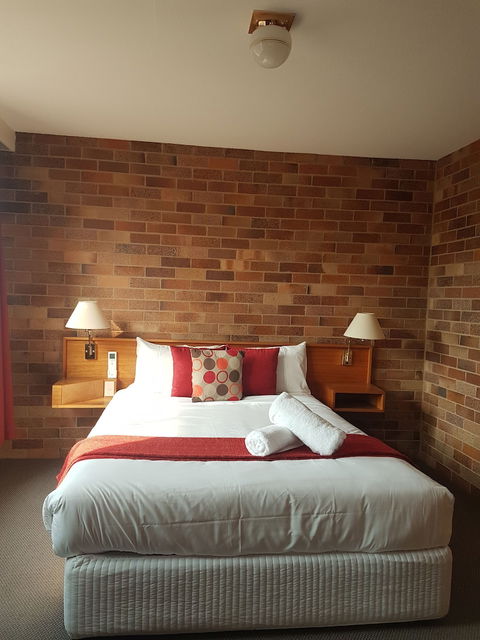 All Seasons Motel Armidale - Redcliffe Tourism 1