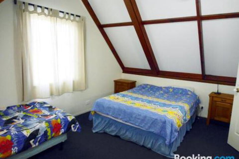 Wyndham Lodge - Redcliffe Tourism 7