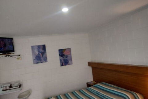 Albury Central Motel - Redcliffe Tourism 6
